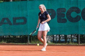 Bild 243 - OL Rahlstedter HTC - Harburger Turnerbund : Ergebnis: 8:1